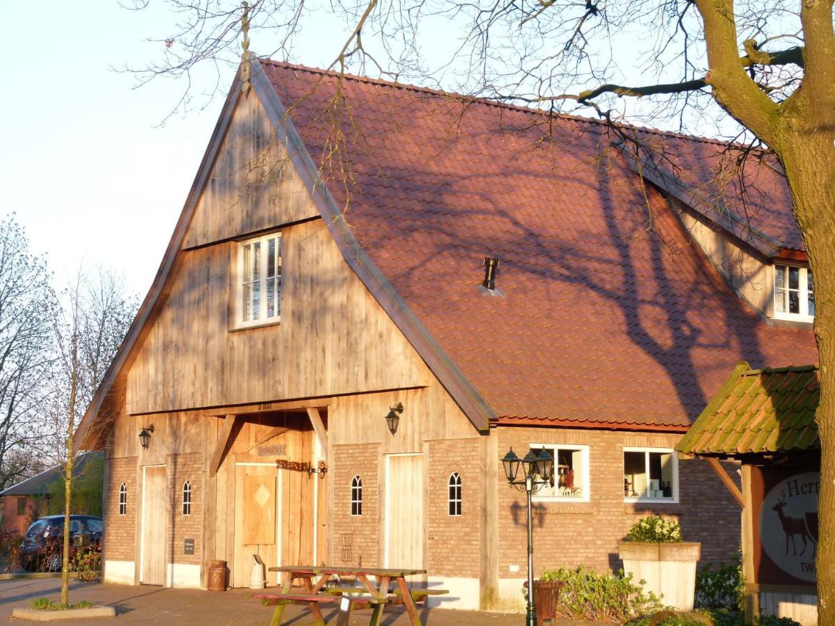 Peaceful Holiday Home With Roofed Terrace Geesteren  Zimmer foto